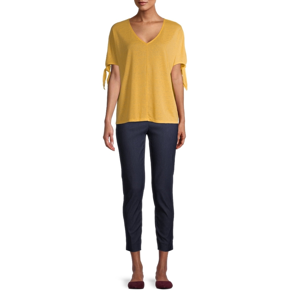Time and Tru Women's V-Neck Tie Detail T-Shirt - Picture 2 of 6